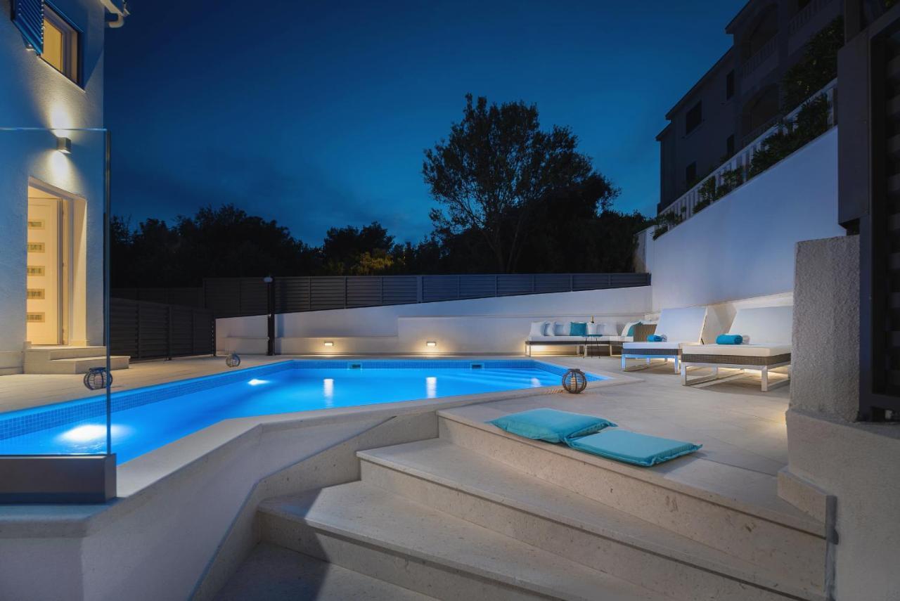 Villa Miholina - With Heated Swimming Pool Trogir Ngoại thất bức ảnh