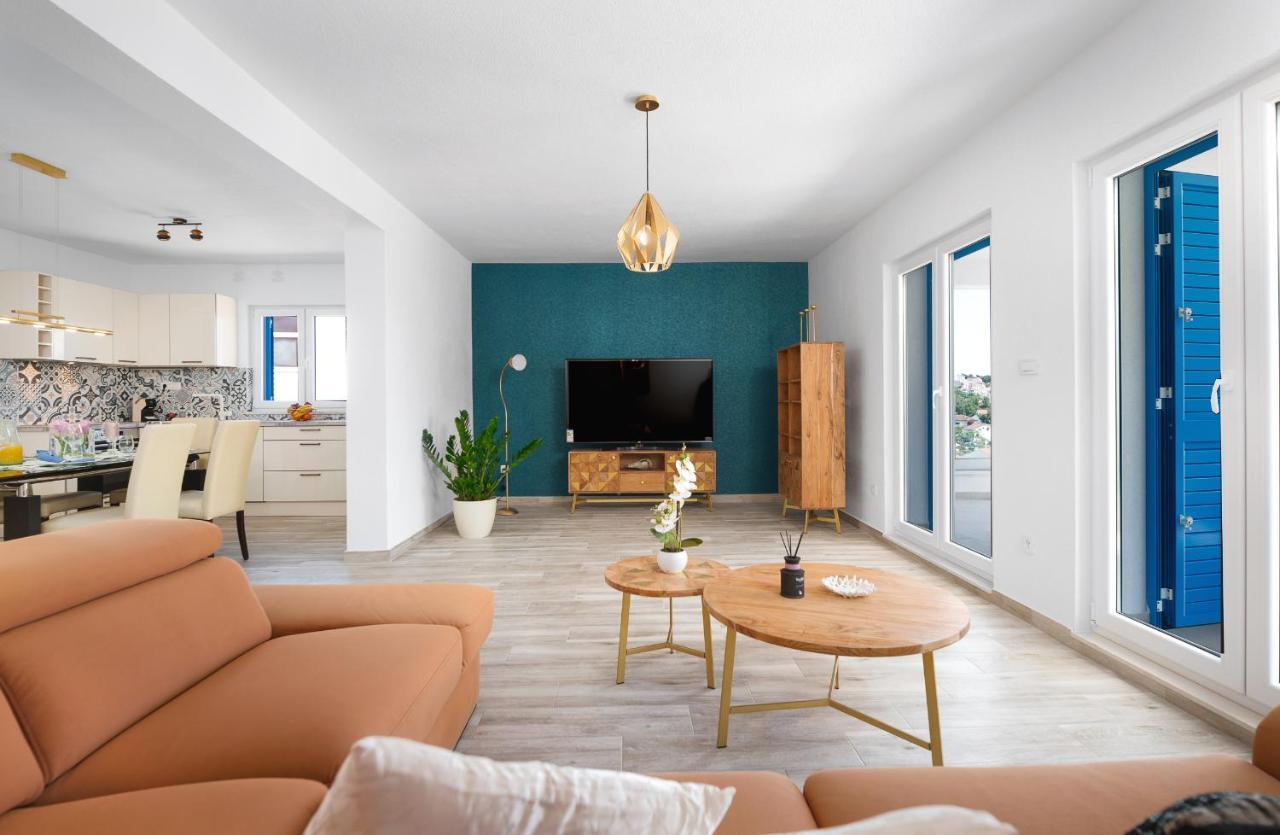 Villa Miholina - With Heated Swimming Pool Trogir Ngoại thất bức ảnh