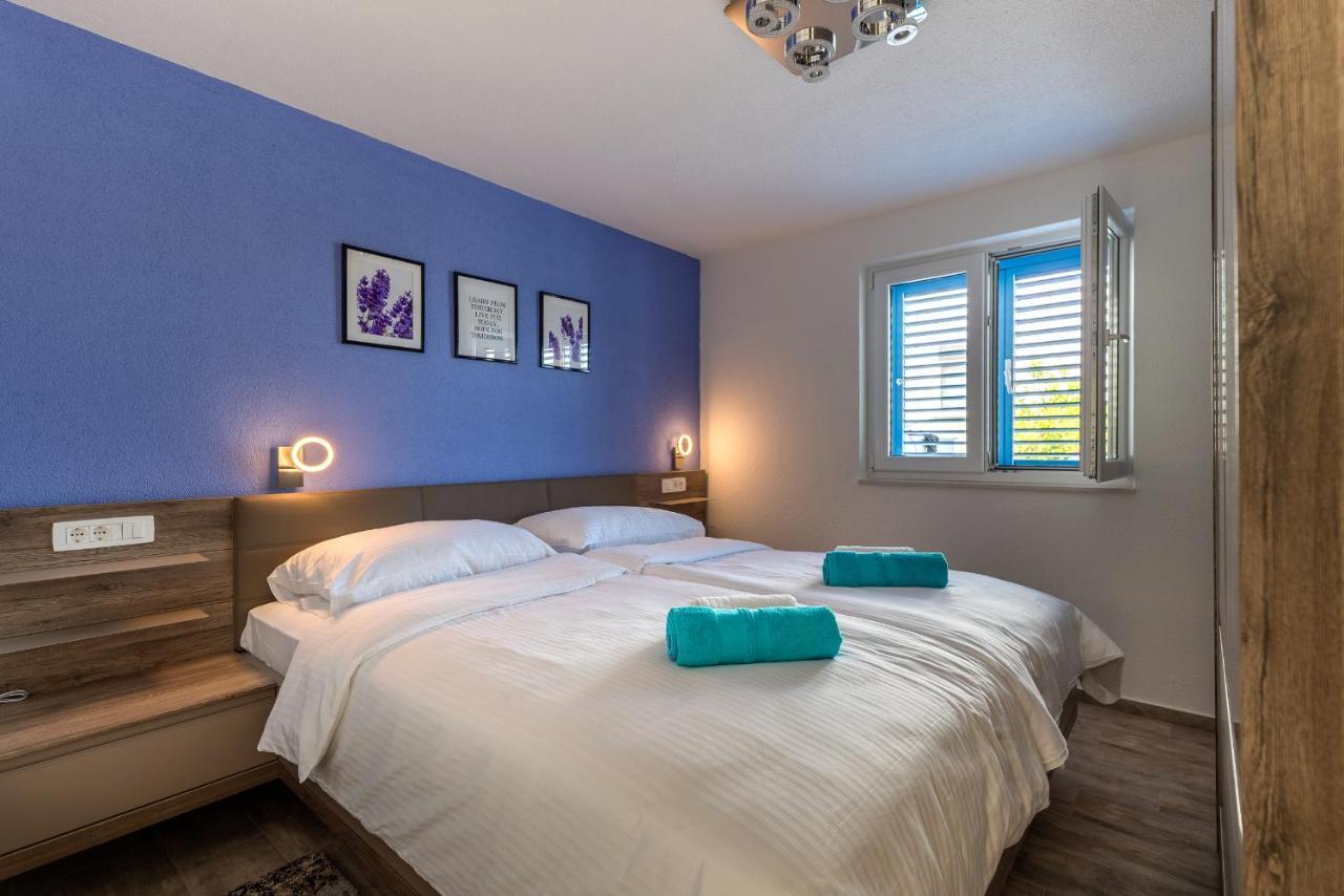 Villa Miholina - With Heated Swimming Pool Trogir Ngoại thất bức ảnh